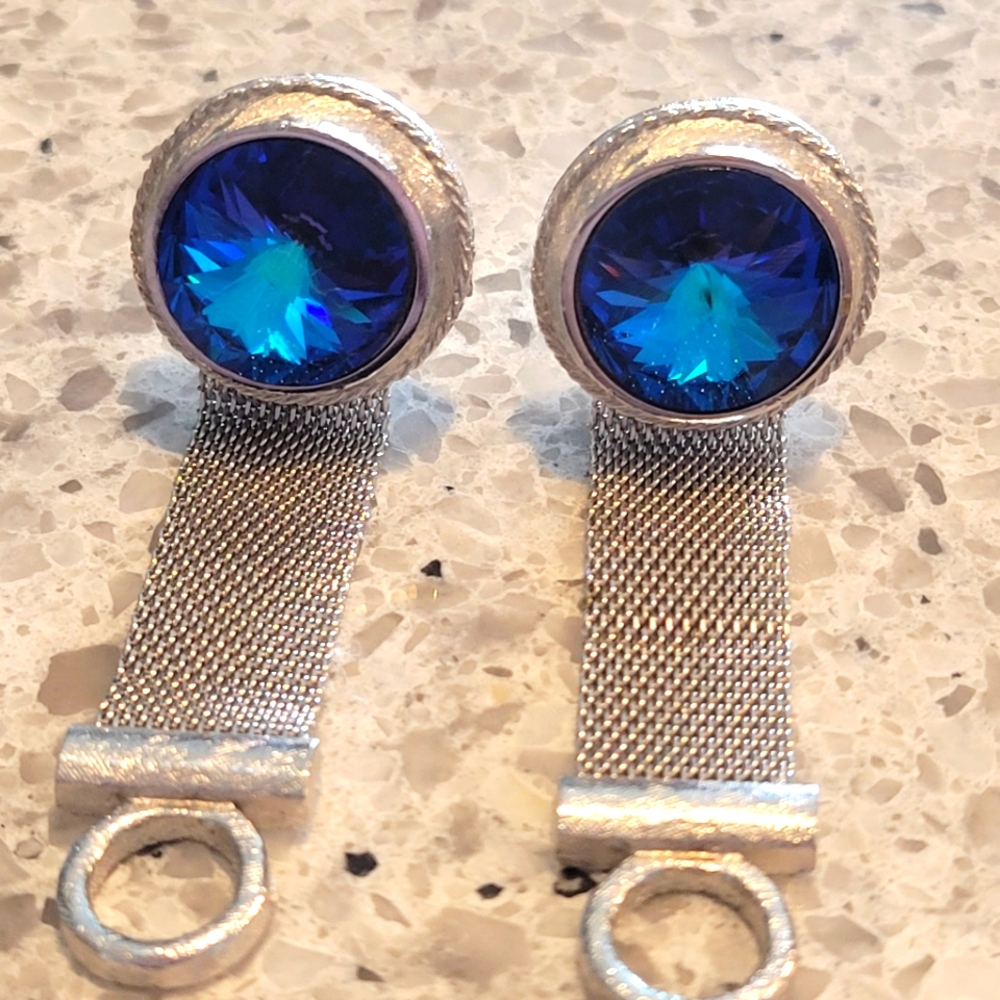 VINTAGE CUFFLINKS,DANTE BRAND. BRIGHT BLUE RIVOLI .